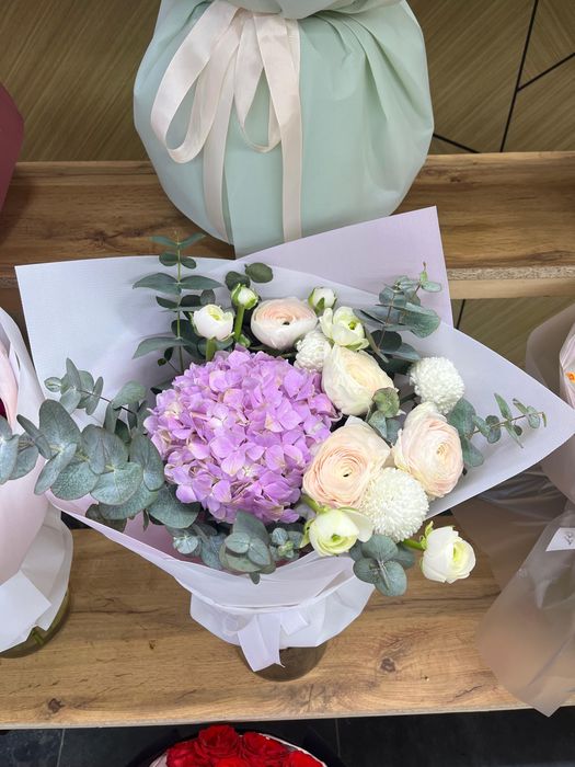 Букеты свежие в