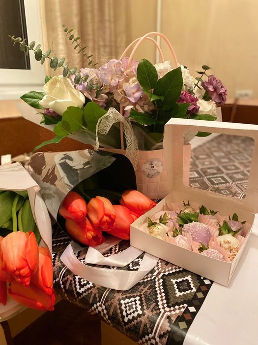 КЛУБНИКА В шоколаде Подарки боксы