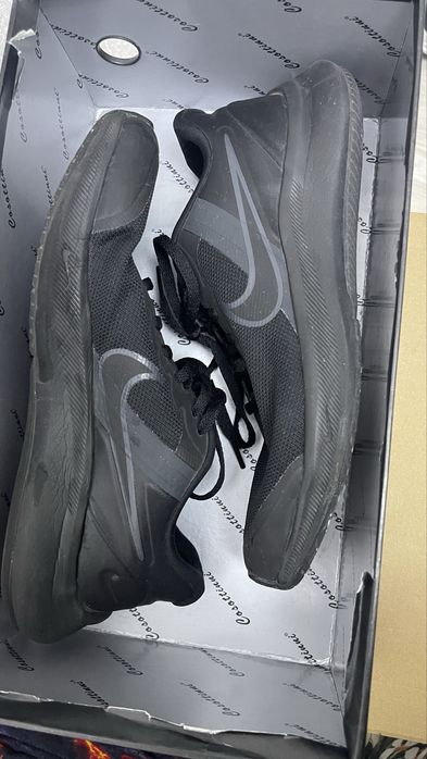 Кроссовки найк 37