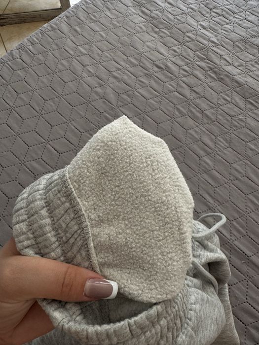 панталони H&M