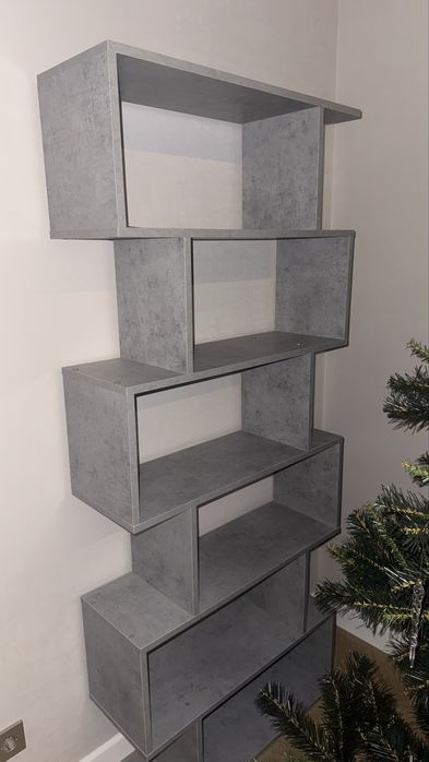 Стеллаж полка для книг и прочего