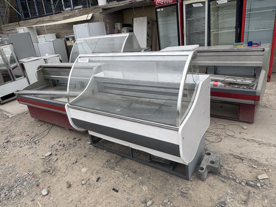 Витринный холодильник сатылады