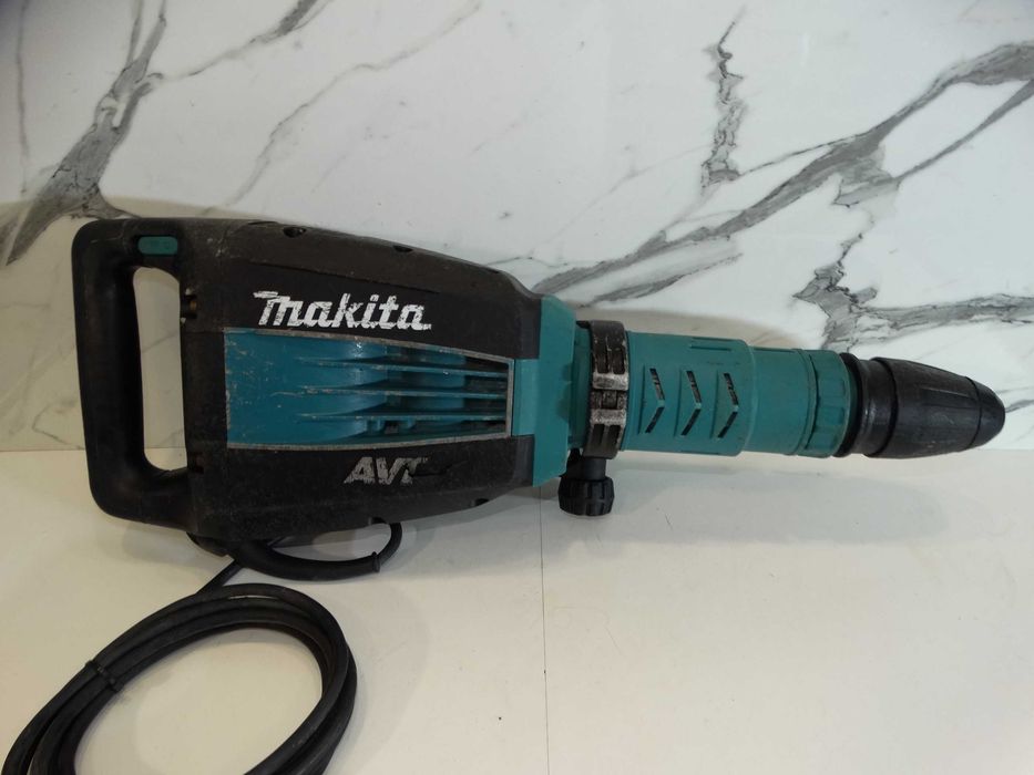 Makita HM 1214 - Къртач 19.9 J / 1510 W