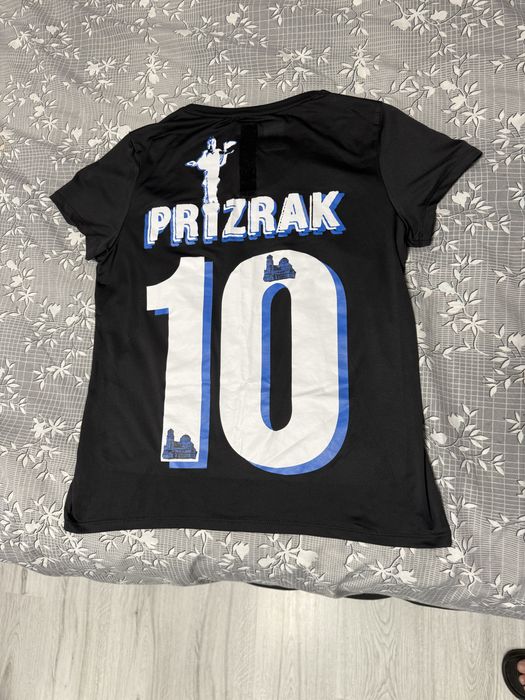 Тениска Prizrak44 S размер обличана е точно 2 пъти