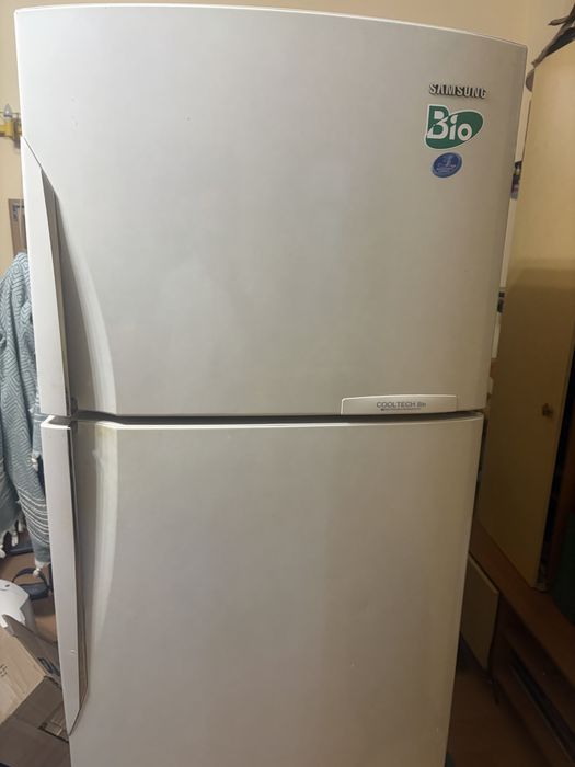 Холодильник samsung