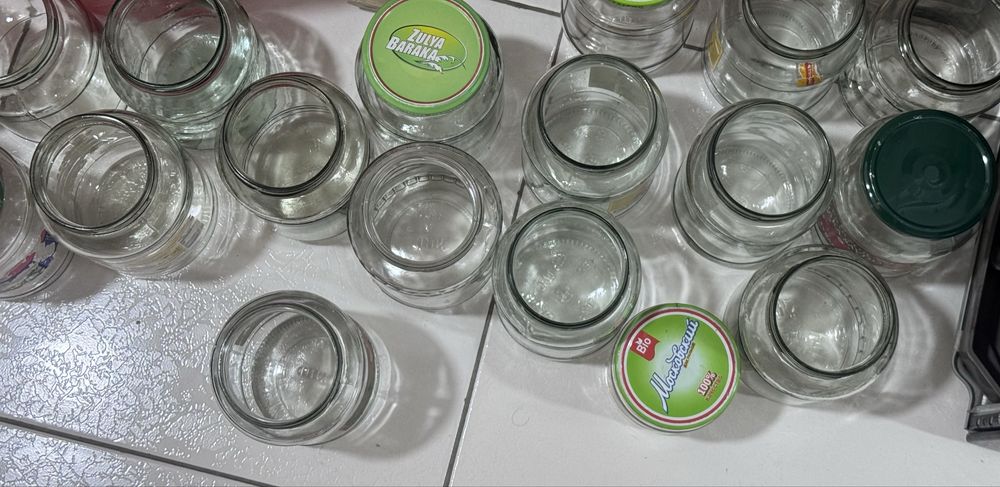 Продаётся банки, 1л,
