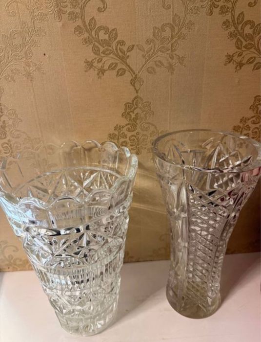 Вазы стеклянные и форфор