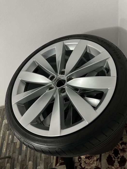 Schimb jante Lugano R19