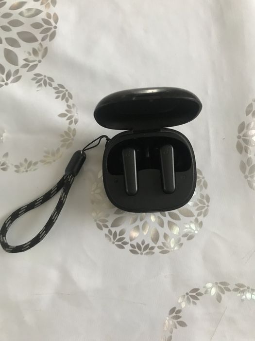 Наушник soundcore