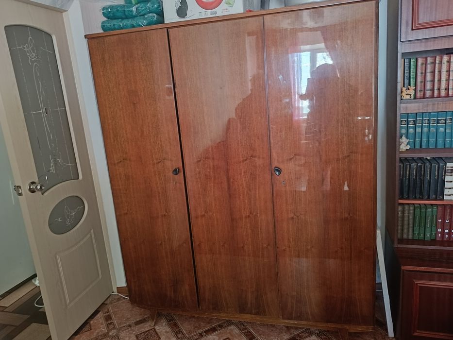 Продаётся мебель.