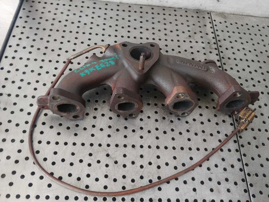 galerie evacuare 1.5 dci k9ke628  renault clio 4 captur  j5  140040840r