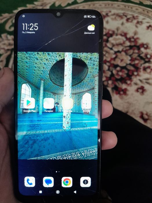 Телефон редми в хорошем состоянии