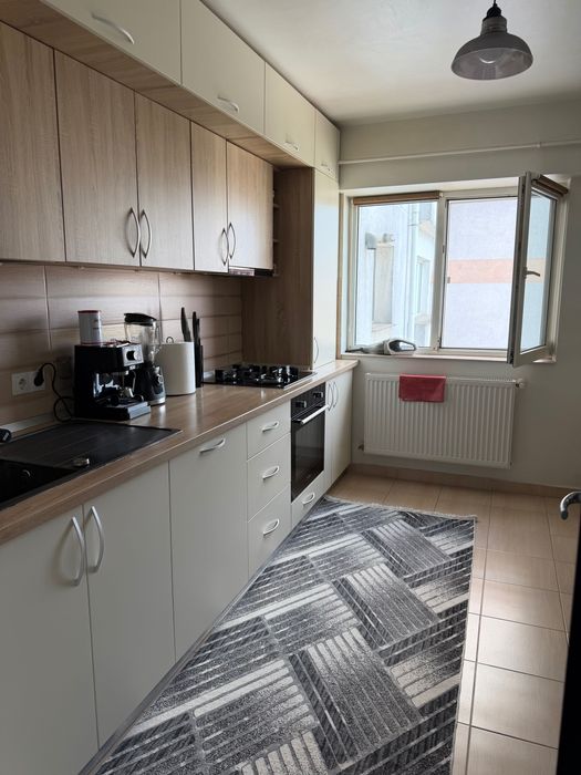 Apartament 3 camere , Stadion