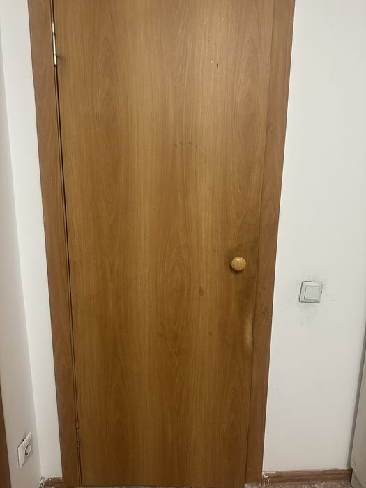 Продается меж комнатные двери