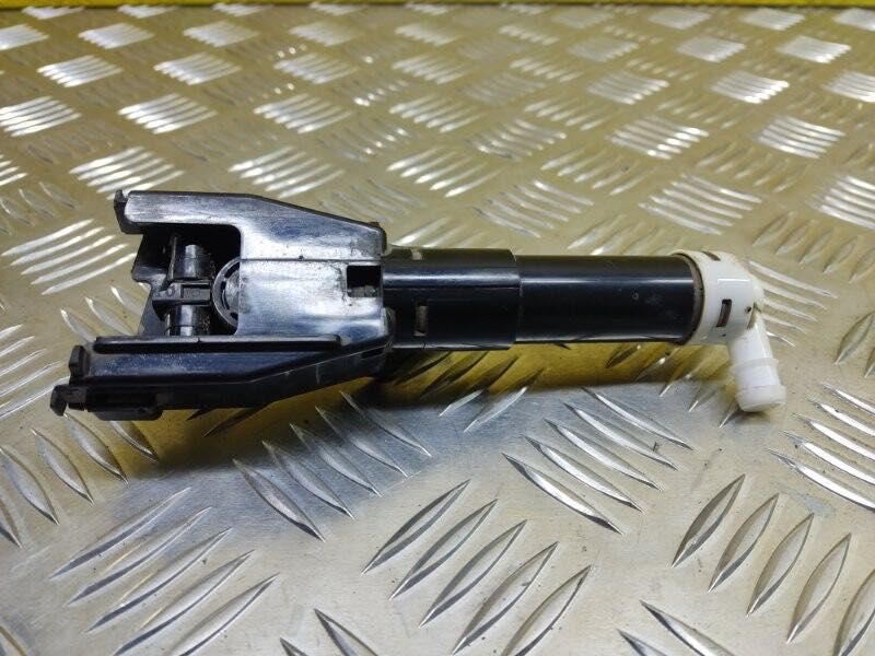 Форсунки омывателя от Pajero 4