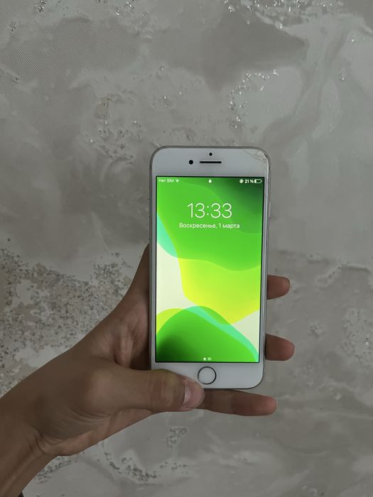 IPhone 8, белый цвет, 64 гб