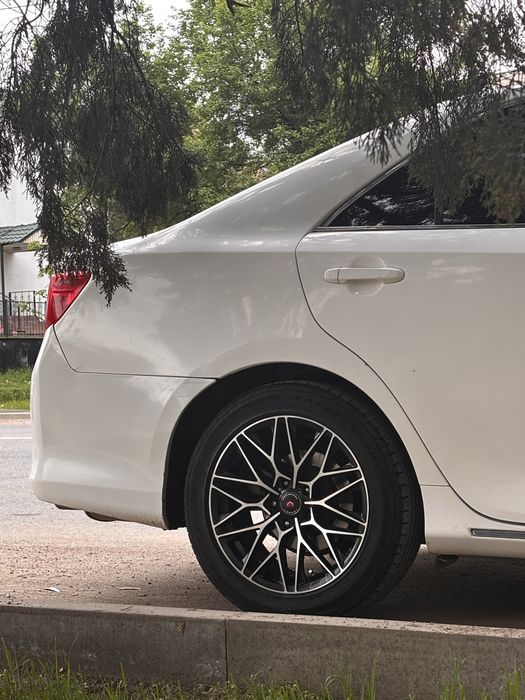 Продам диски титанки Vossen R17