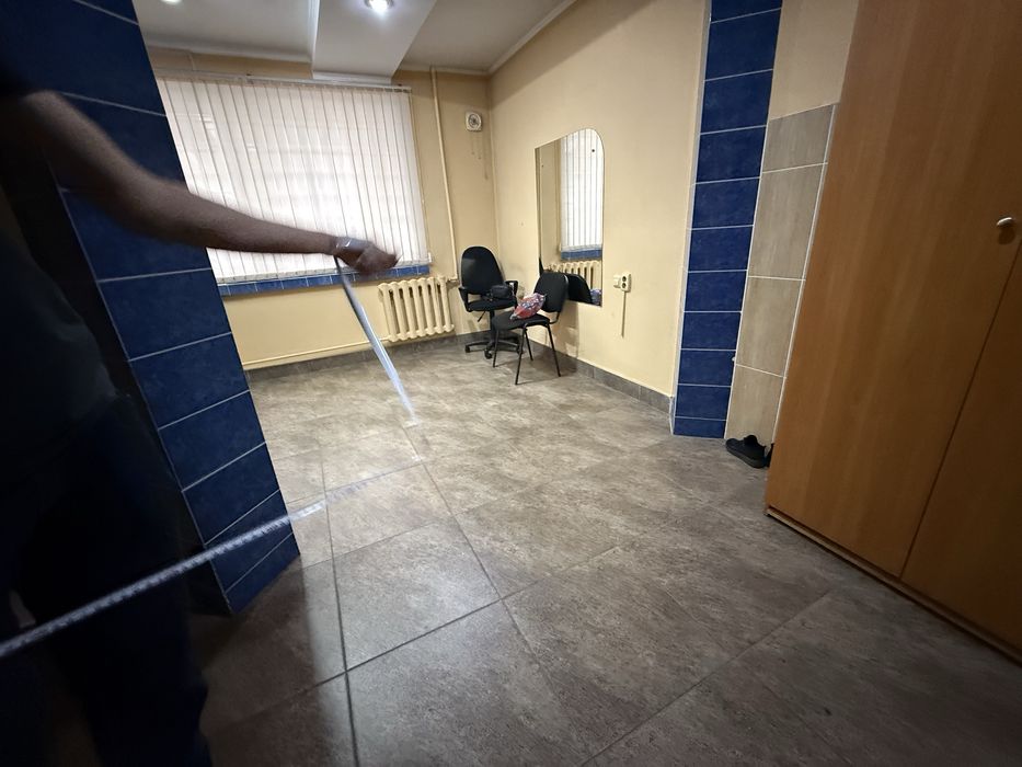 Сдам часть помещения