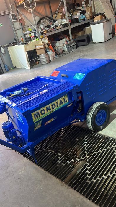 Tencuieli  mecanizate   metoda clasica