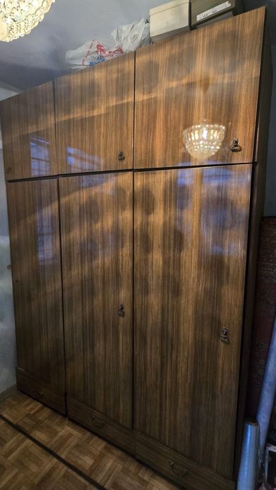 Шифонер в хорошем состоянии