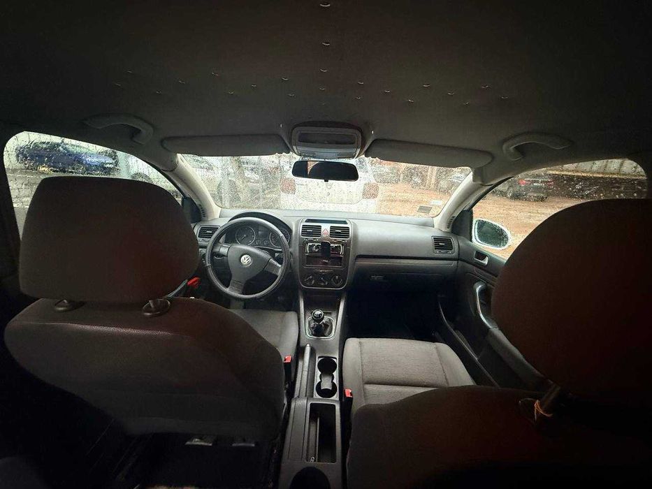 Vând Volkswagen Golf 5 1.9 TDI 350.000 km