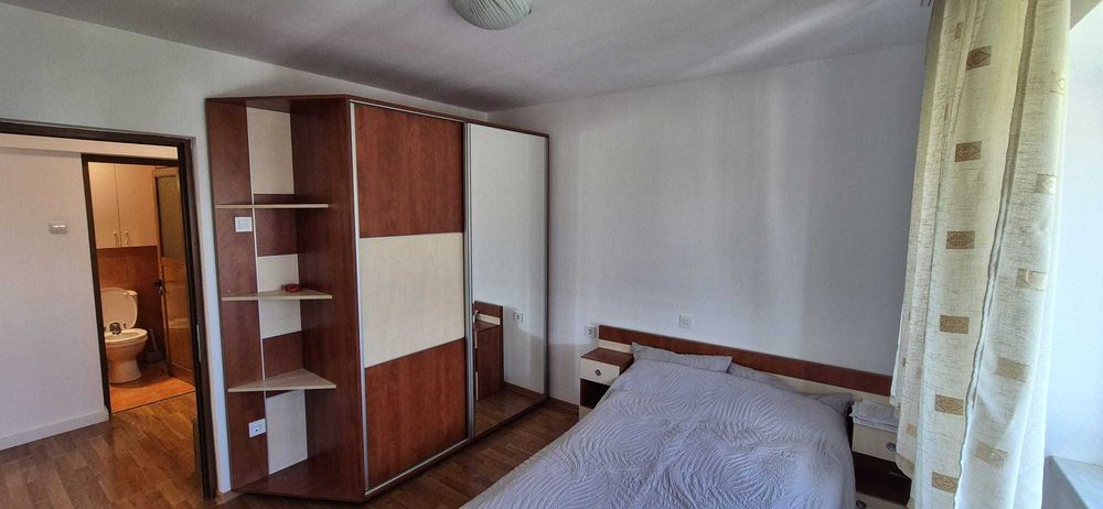 Apartament 4 camere, zona zimbru