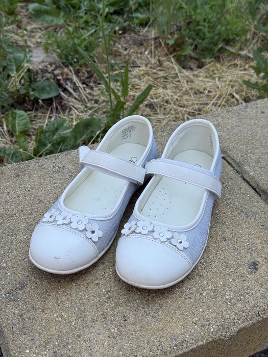 Детски обувки за момиче пантофки
