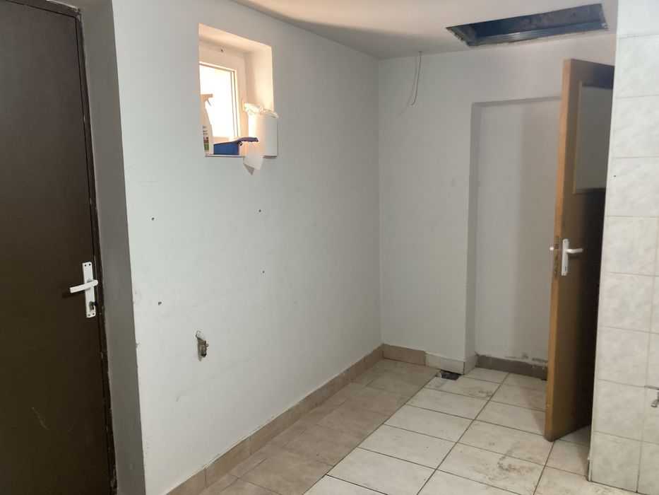 Spatiu de inchiriat