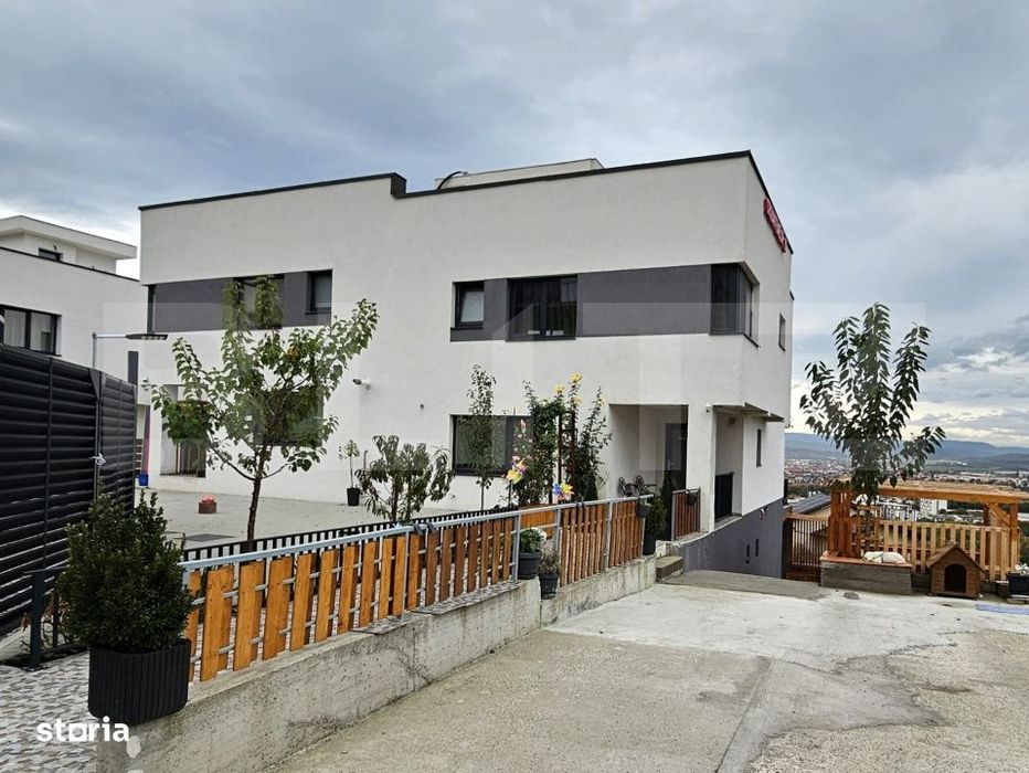 BLITZ EXCLUSIV - Casa multifunctionala, 380 mp utili, zona Vivo
