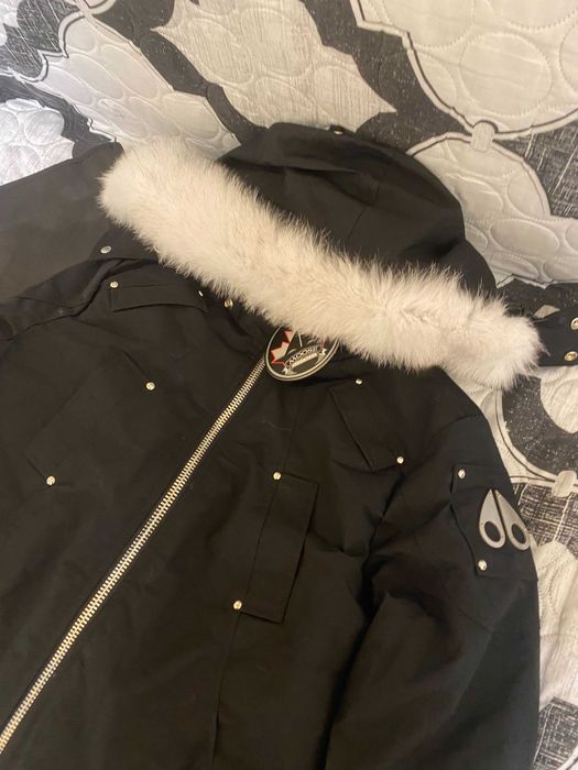 Geaca Moose Knuckles White Fur