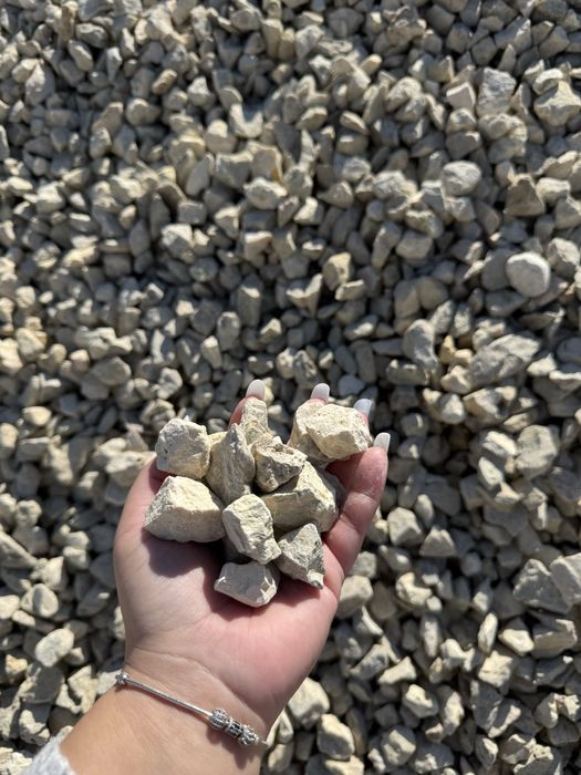 Piatra concasata/ piatra decorativa