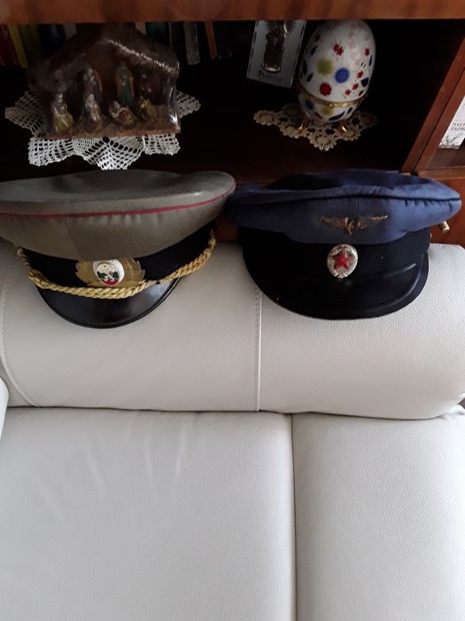 Фуражки стари военни