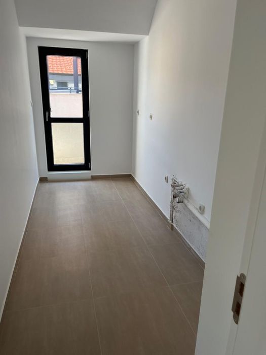 ОФИС под наем в кв. Мараша