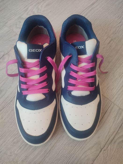 Нови спортни обувки Geox!