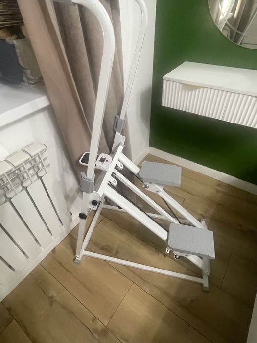 Тренажер степпер лестница