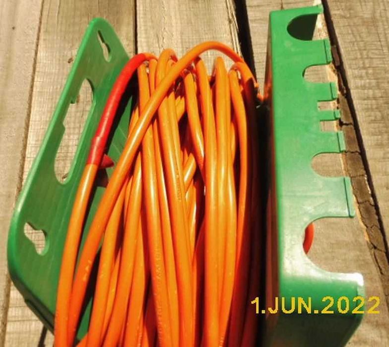 Стойка / Поставка за правилно съхраняване на кабели, маркучи, въжета