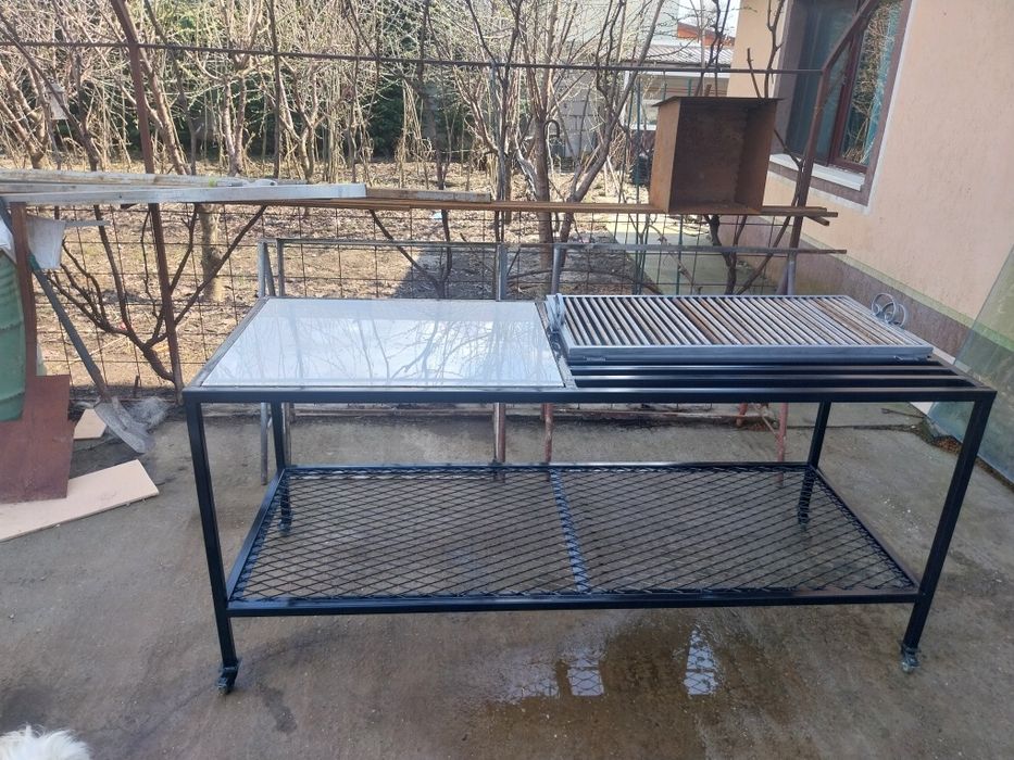 Gratare metalice de vânzare 2m