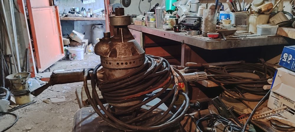 Продам бетономешалку