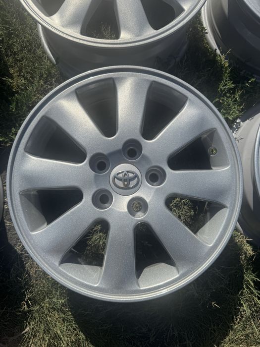 Диски на 16 5/114,3