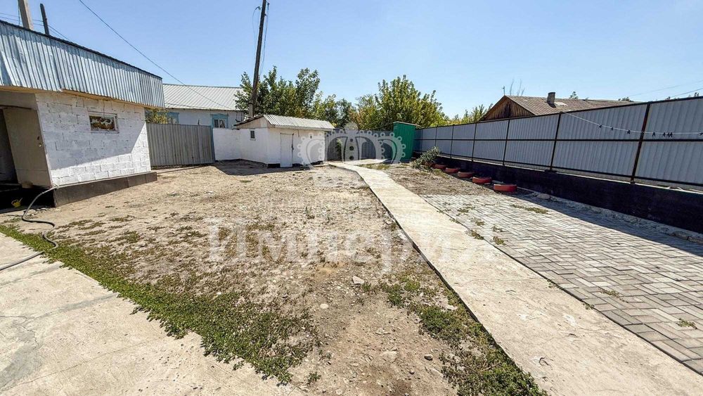 Продается дом в мкр Новостройка Айман Империя