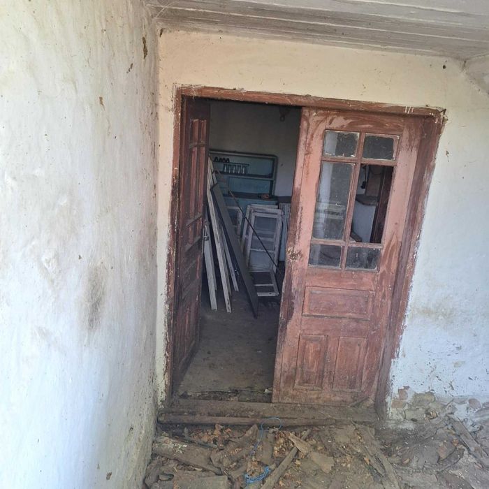 Двуетажна къща в с. Коевци, общ. Сухиндол, обл. Велико Търново