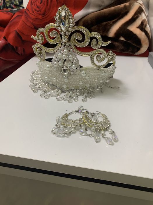 Украшения,  tila qosh narxini kelishamiz