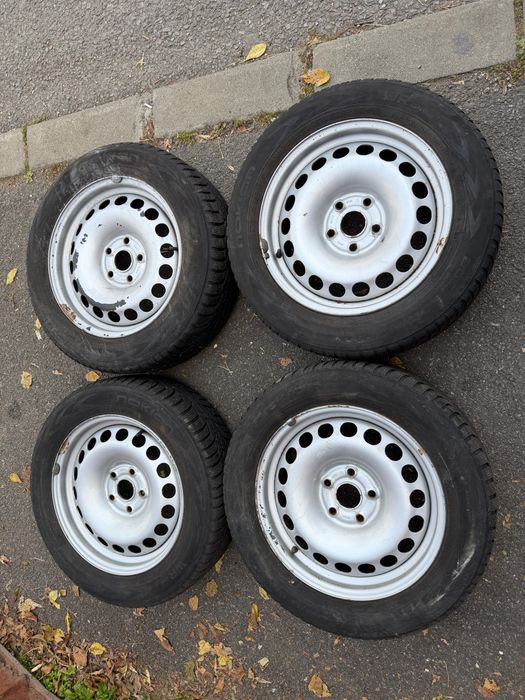 Roti tabla 16inch Tiguan 205/60/16 Nokian IARNA Dot3520