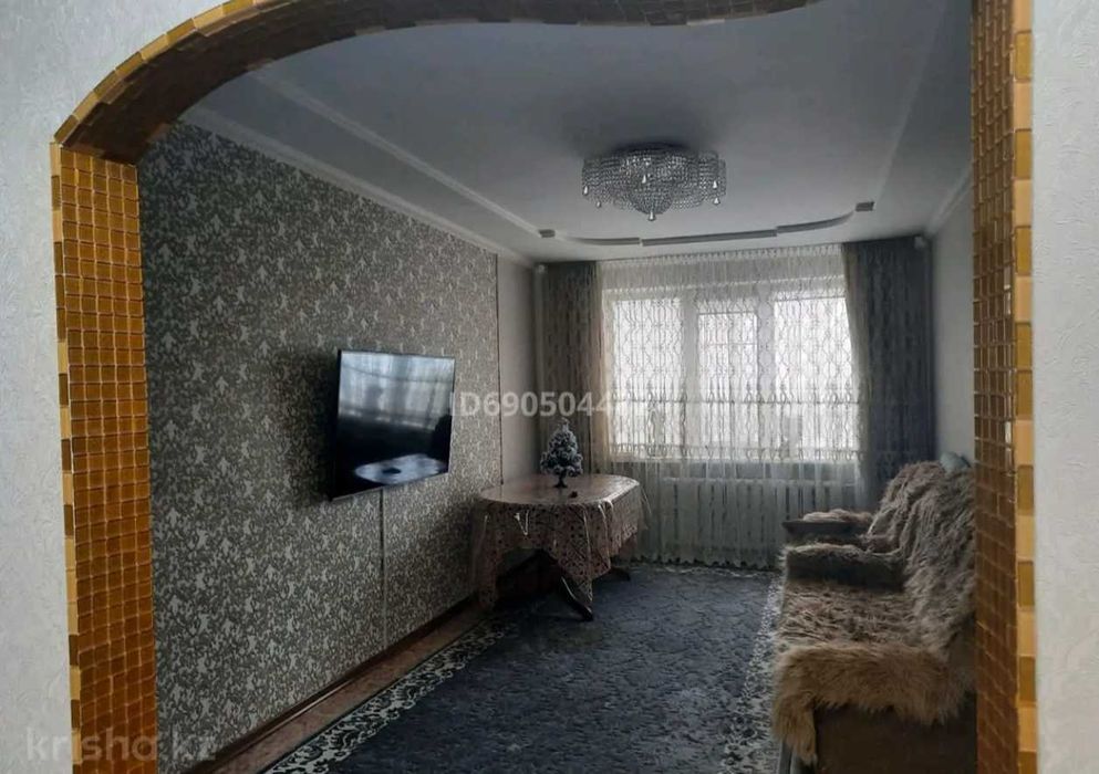 Продам 4х комн квартиру Чокина 38