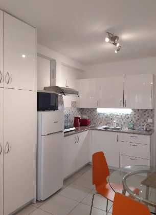 Дава се под наем Едностаен апартамент в Пловдив, Тракия - 45 кв.м за 153 € - Снимка #1