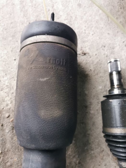 Perne și amortizoare fata, spate GL x163 ML w164