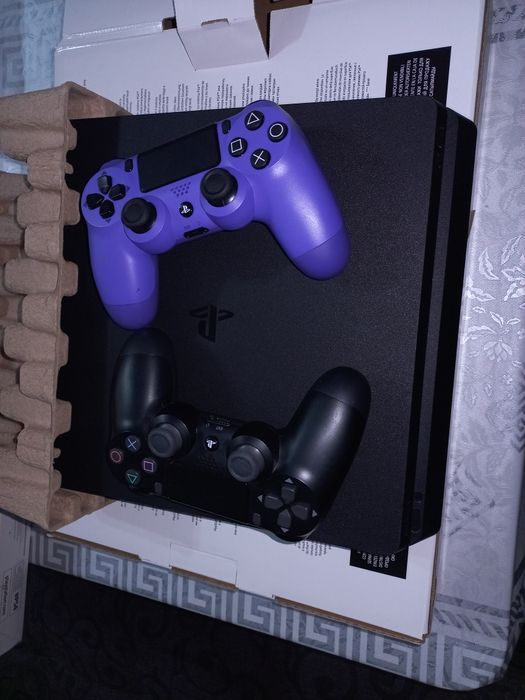 PS4 PlayStation 1TB