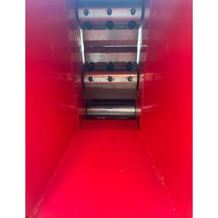 ДРОБИЛКА ЗА КЛОНИ, Клонотрошачка AM-70 BD #561