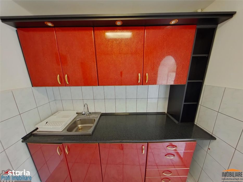 Apartament 2 camere decomandat Podgoria-Malul Muresului