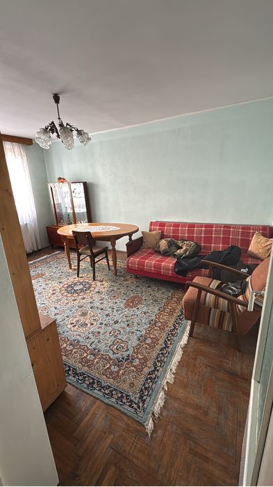 Inchiriez apartamanet 3 camere Targu Neamt